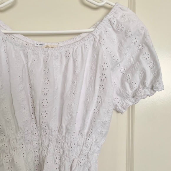 Eyelet embroidered frill trim blouse - Picture 4 of 5